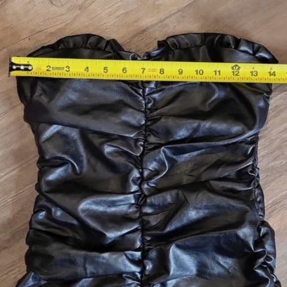 Princess Polly Faux Leather Strapless Lined Mini Dress, Size 0 - Picture 6 of 13